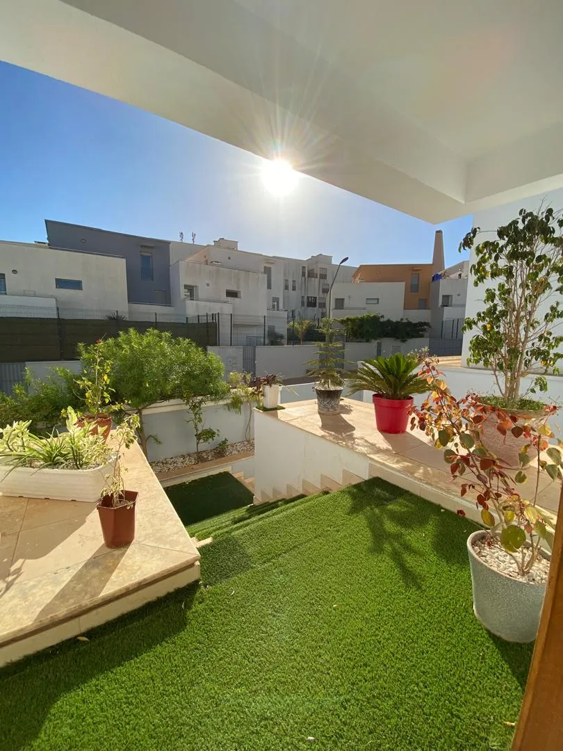 Villa moderne à vendre à hasn6 