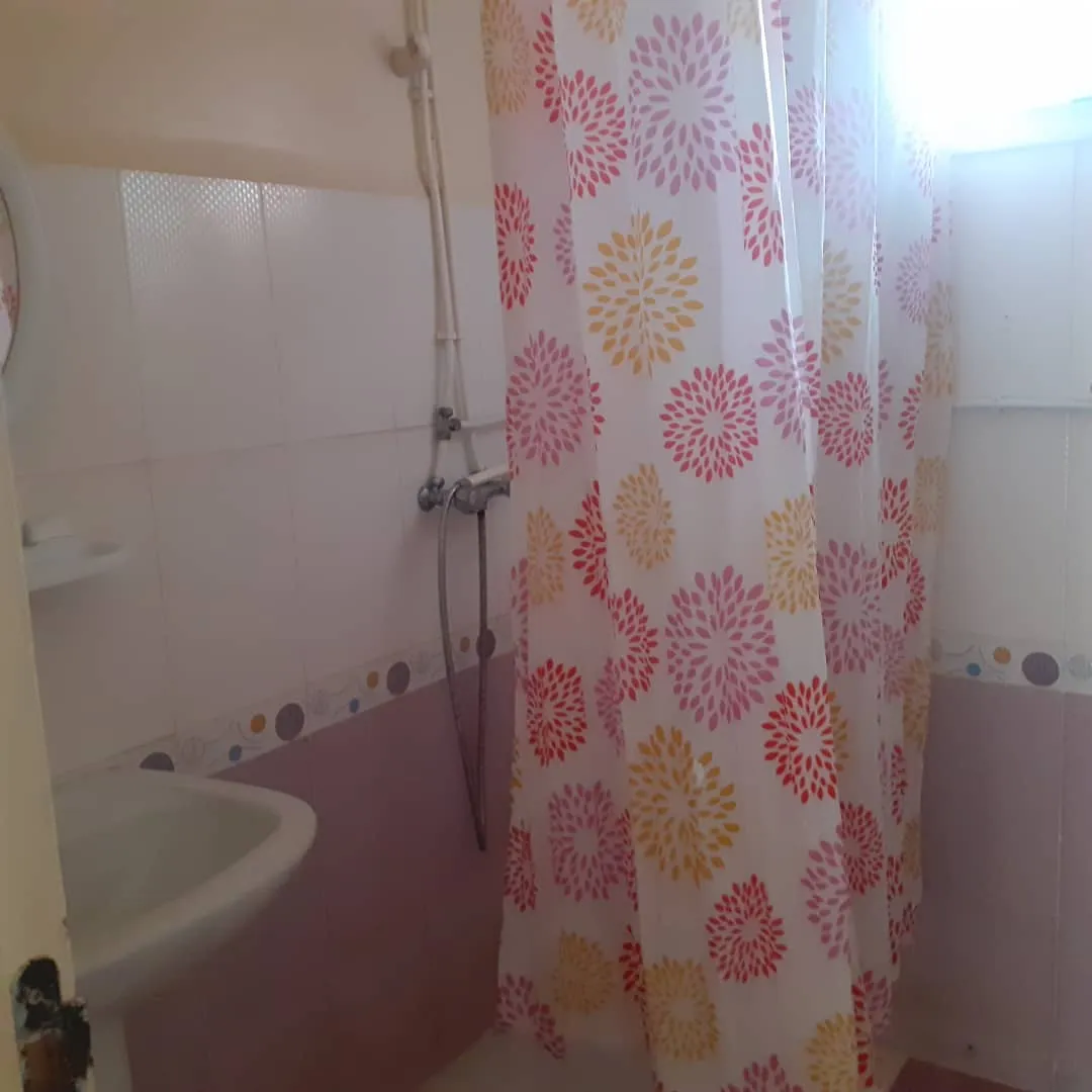 Appartement F3 à vendre à El Karma senia 